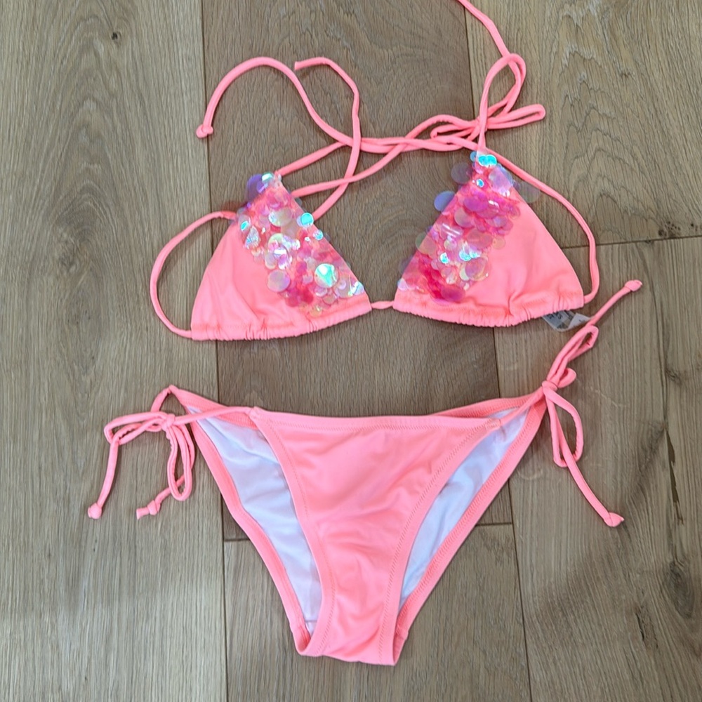 Victoria’s Secret Bikini